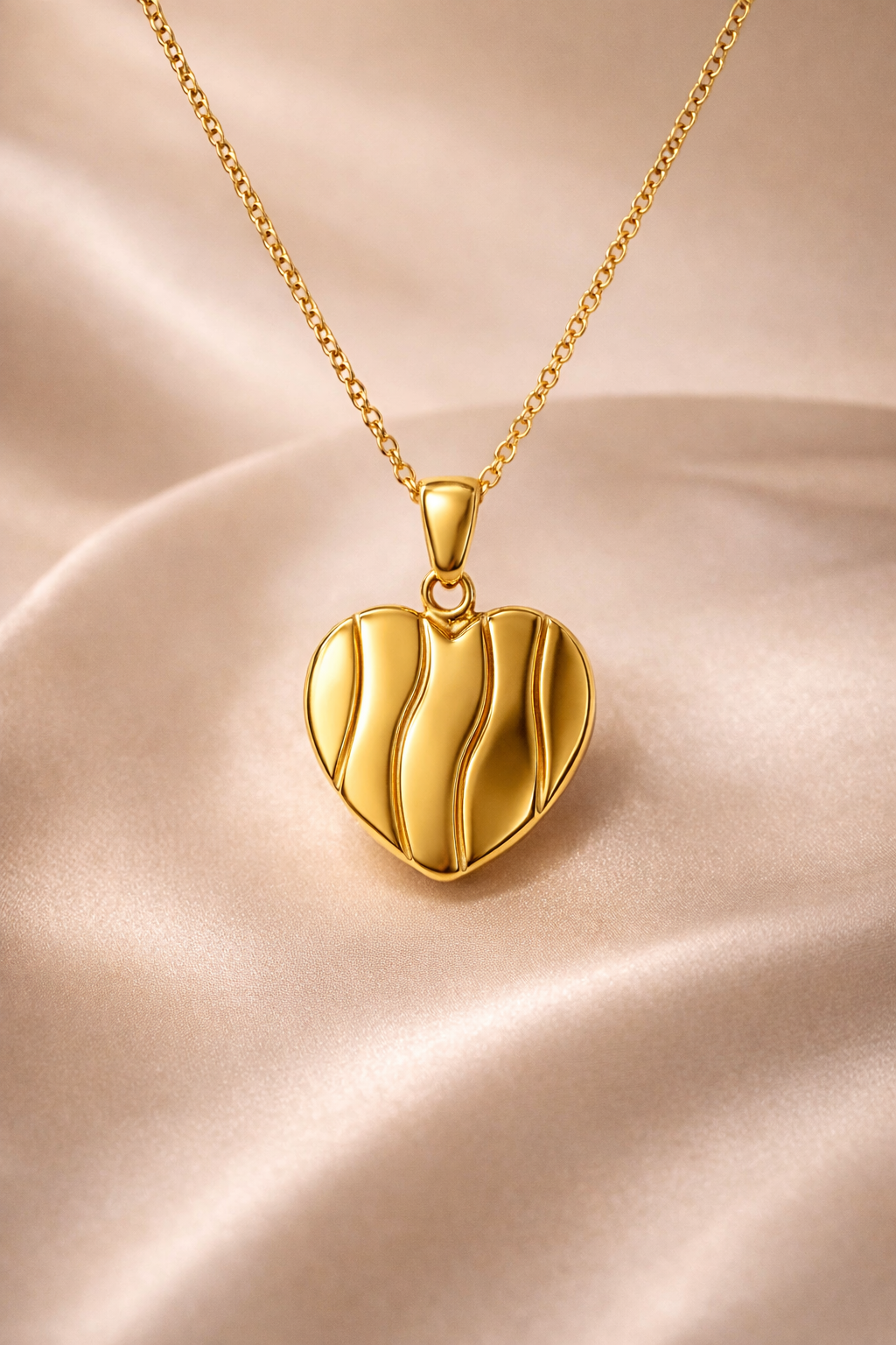 Gold Heart Pendant Necklace